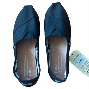 💖HOST PICK💖 TOMS never worn basic black men’s 12